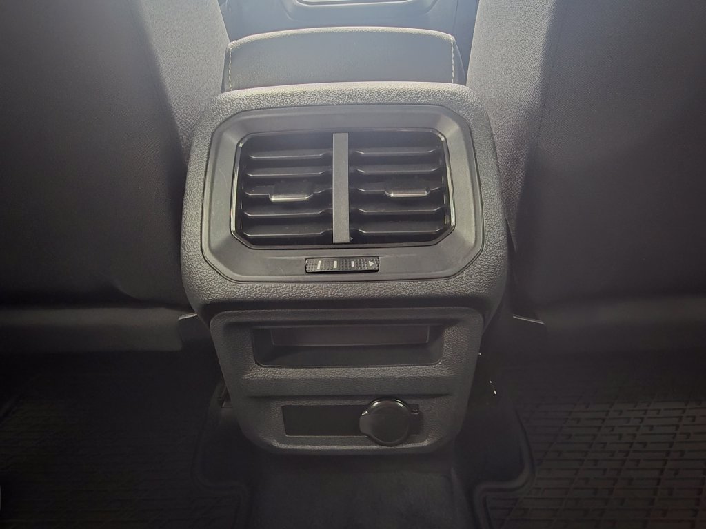 Used 2024 Volkswagen Tiguan S FWD image 24