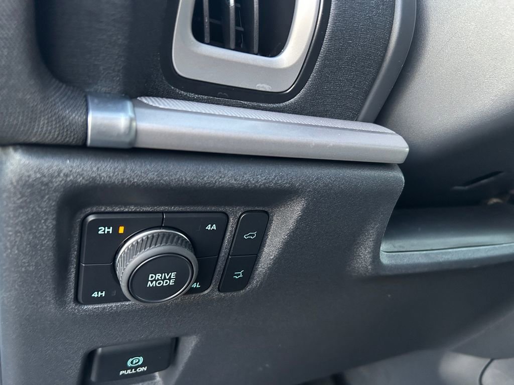 Used 2025 Ford Expedition Max Active image 21