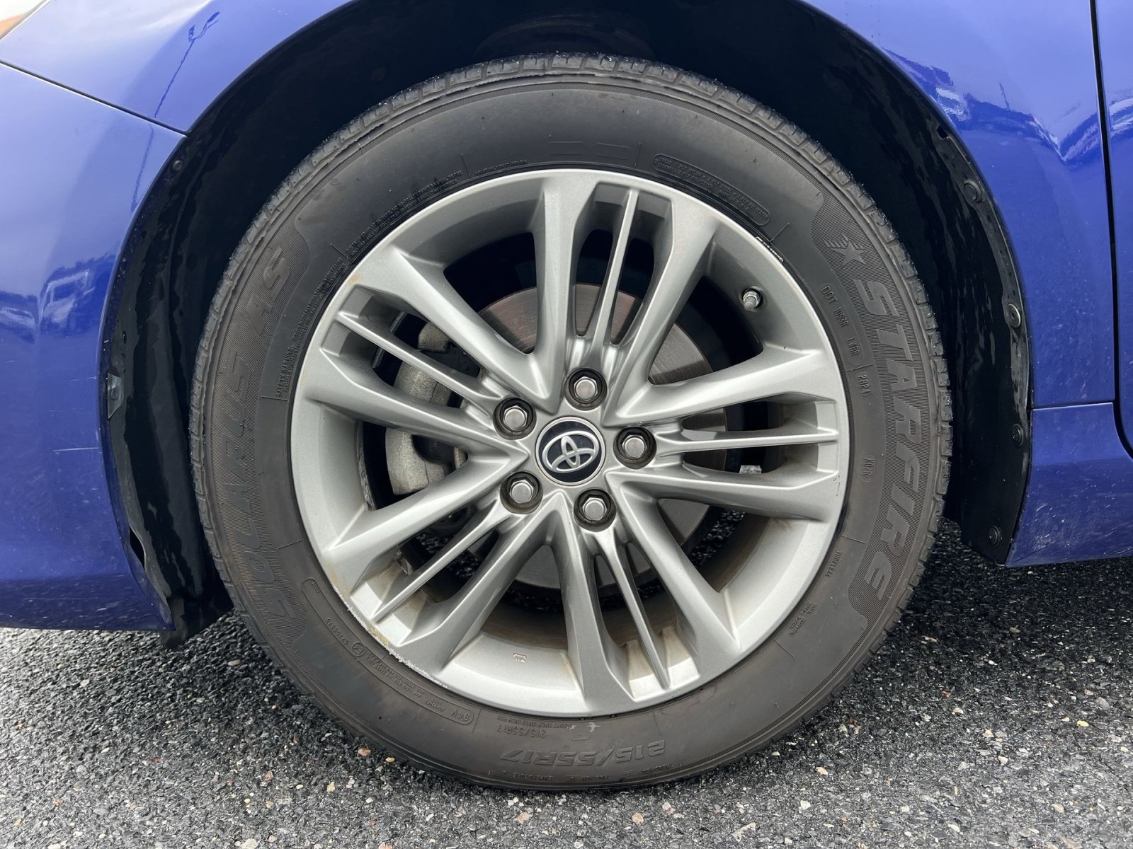 Used 2016 Toyota Camry SE FWD image 12