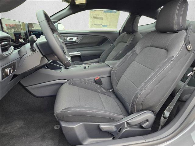 New 2026 Ford Mustang Coupe image 4