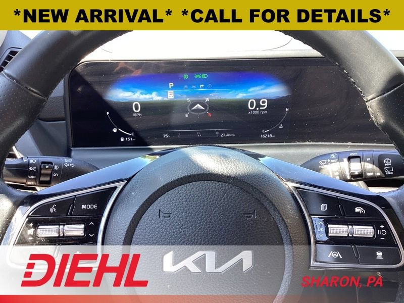 Used 2024 Kia Seltos SX w/ SX Sunroof Package AWD/4WD image 11