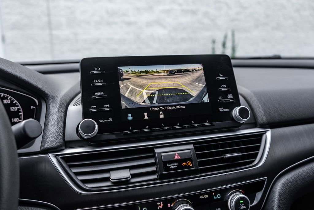 Used 2019 Honda Accord LX image 30