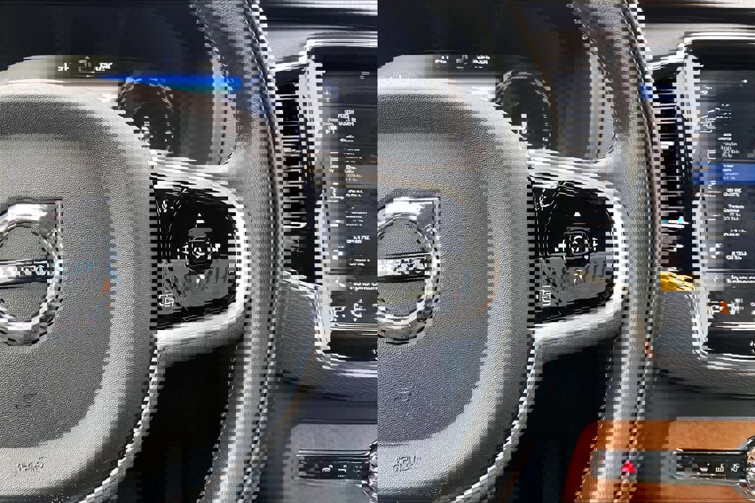 Used 2022 Volvo XC90 T8 Inscription Expression w/ Advanced Package image 22