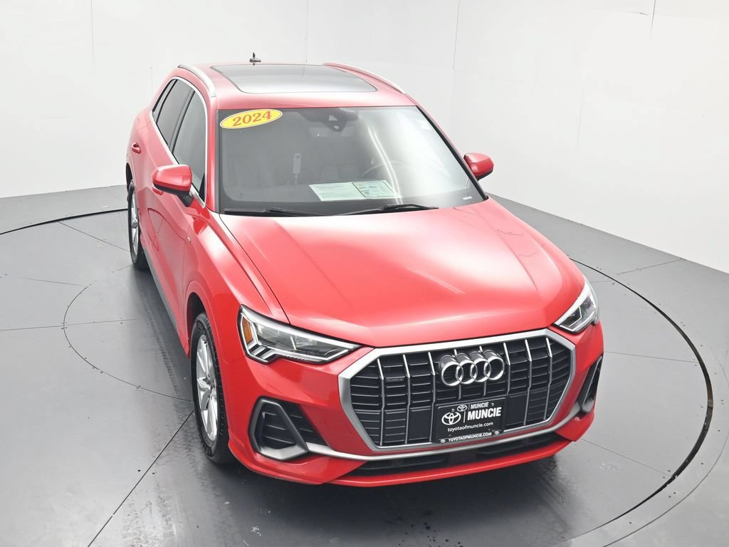 Used 2024 Audi Q3 2.0T Premium AWD/4WD image 57