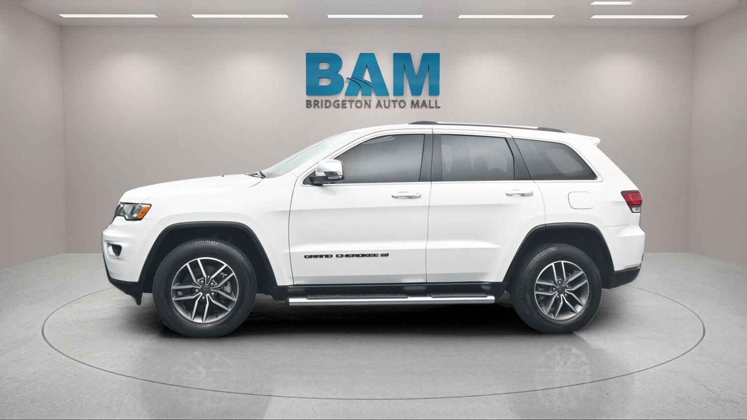 Used 2022 Jeep Grand Cherokee Limited AWD/4WD image 3