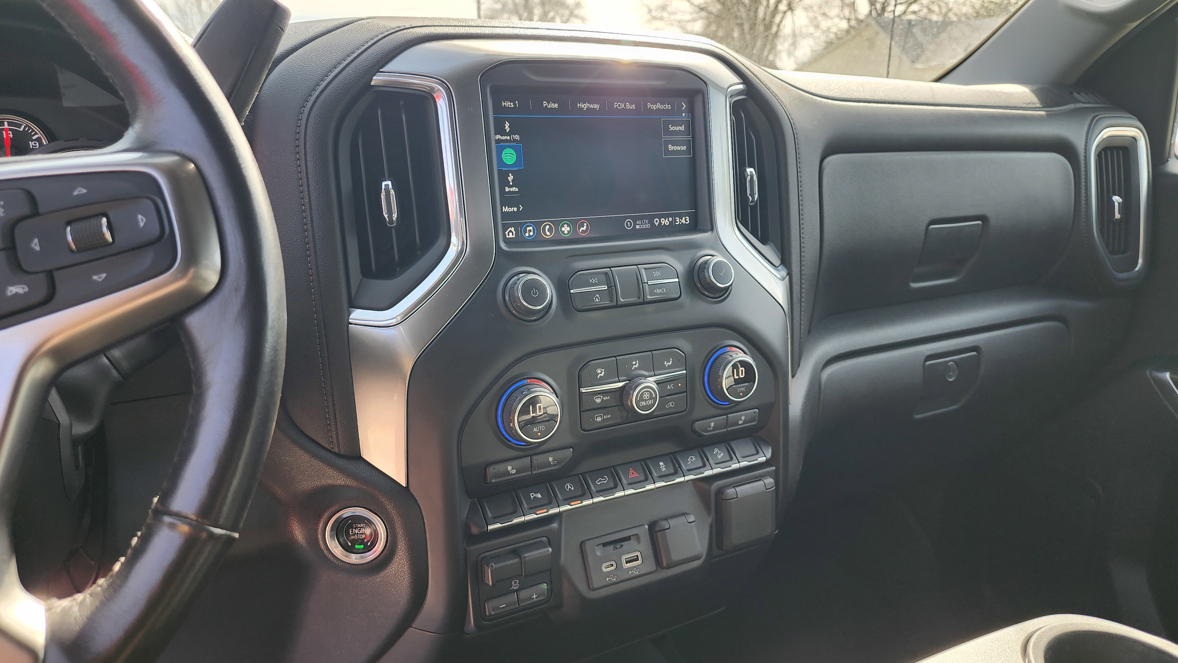 Used 2020 Chevrolet Silverado 1500 LT w/ All-Star Edition AWD/4WD image 18