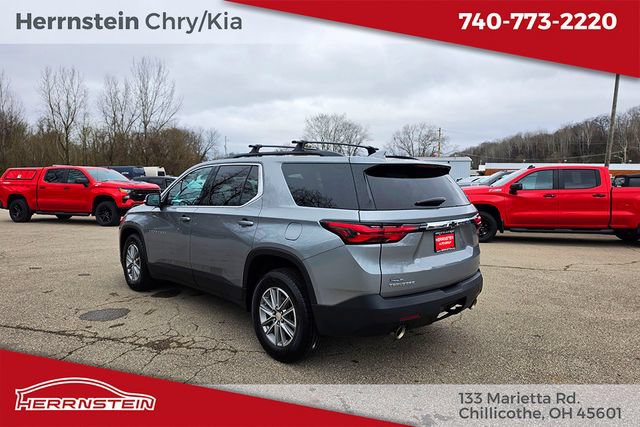Used 2023 Chevrolet Traverse LT FWD image 5