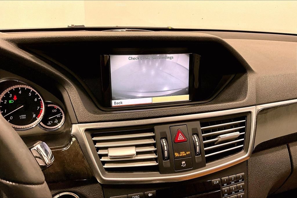 Used 2010 Mercedes-Benz E 350 Sedan image 28