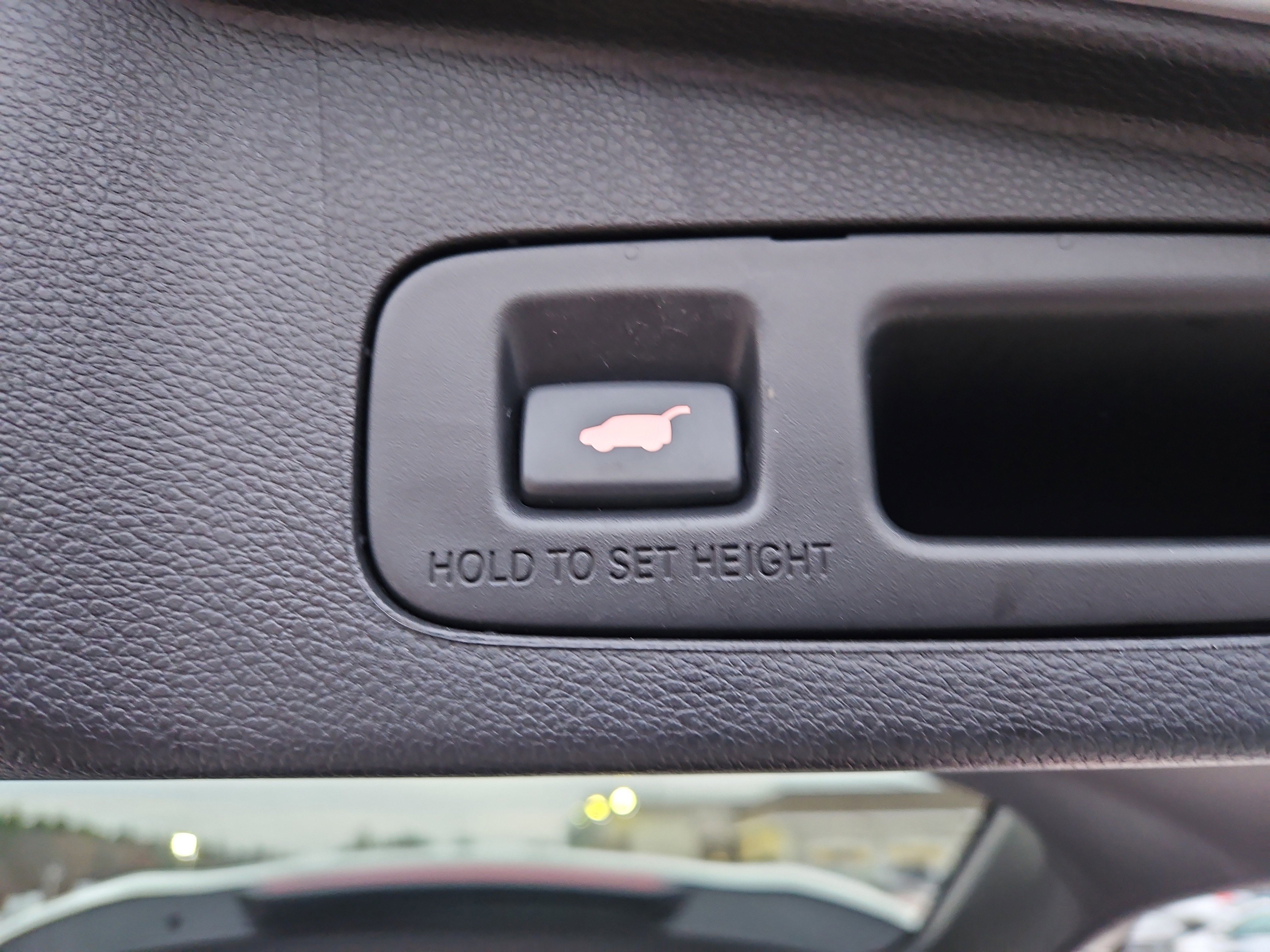 Used 2018 Honda CR-V Touring image 16