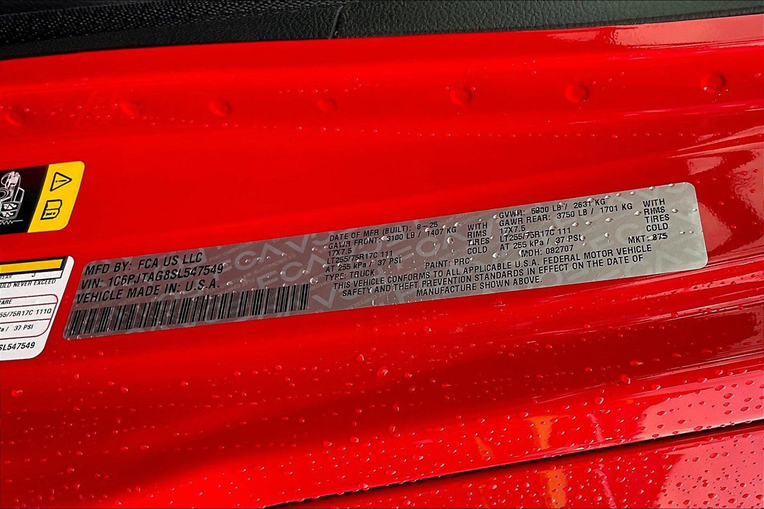 New 2025 Jeep Gladiator High Tide image 14