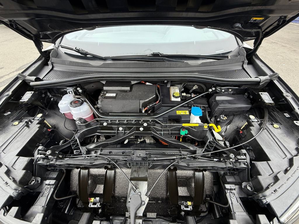 Used 2022 Audi Q4 e-tron Premium Plus image 26