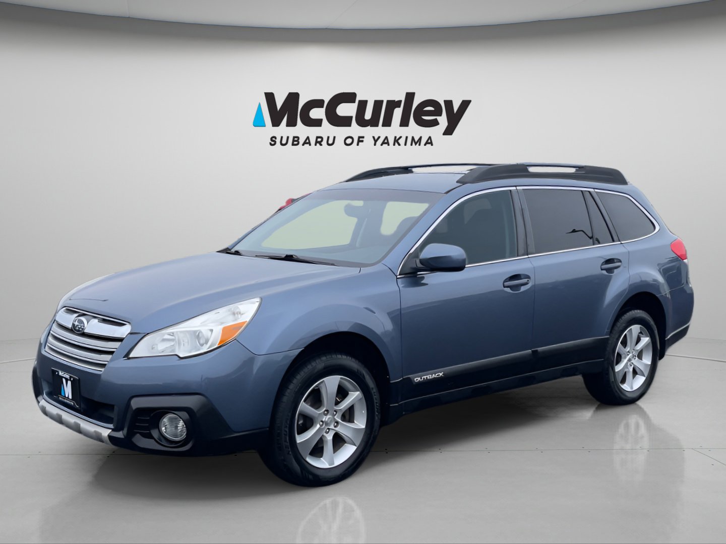 Used 2013 Subaru Outback 2.5i Limited image 1