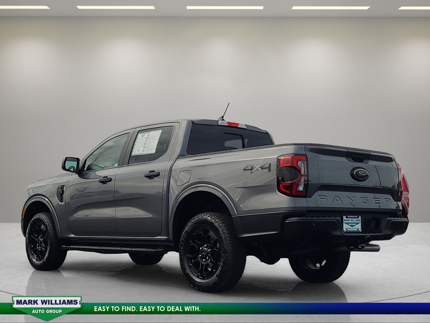 Used 2025 Ford Ranger XLT w/ Black Appearance Package AWD/4WD image 6