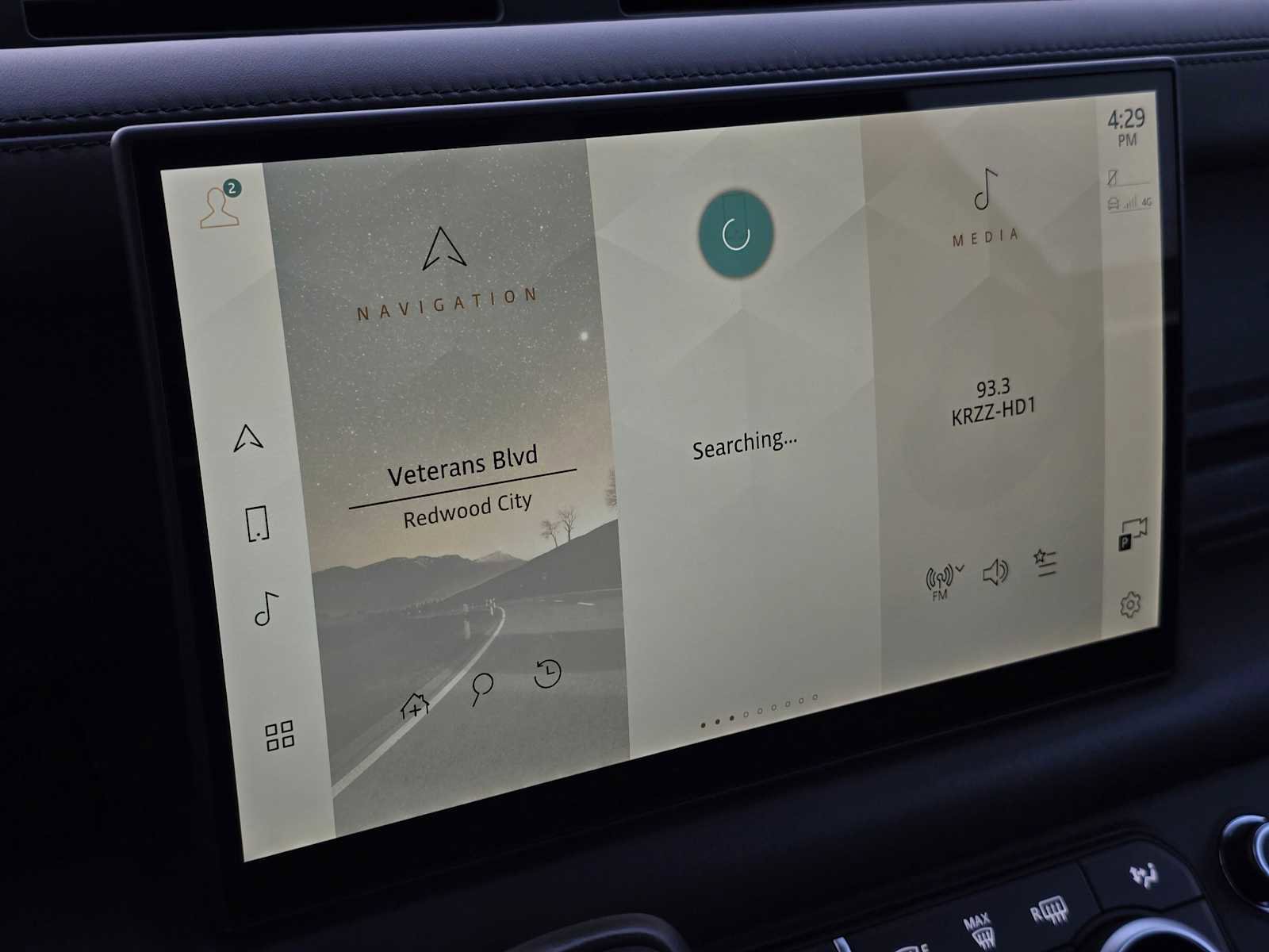 Certified 2024 Land Rover Defender 90 V8 image 27