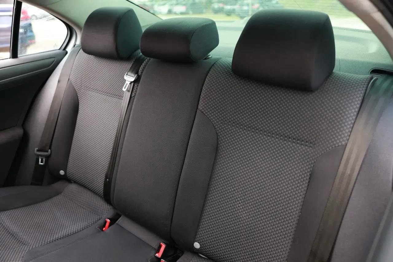 Used 2012 Volkswagen Jetta S FWD image 8