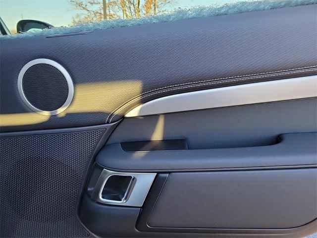 New 2025 Land Rover Discovery Dynamic SE AWD/4WD image 25