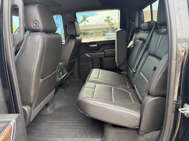 Used 2020 Chevrolet Silverado 2500 High Country w/ Z71 Off-Road Package image 9