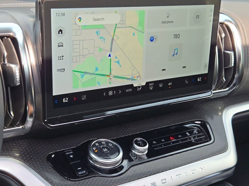 New 2025 Ford Expedition Platinum w/ Stealth Performance Package image 29