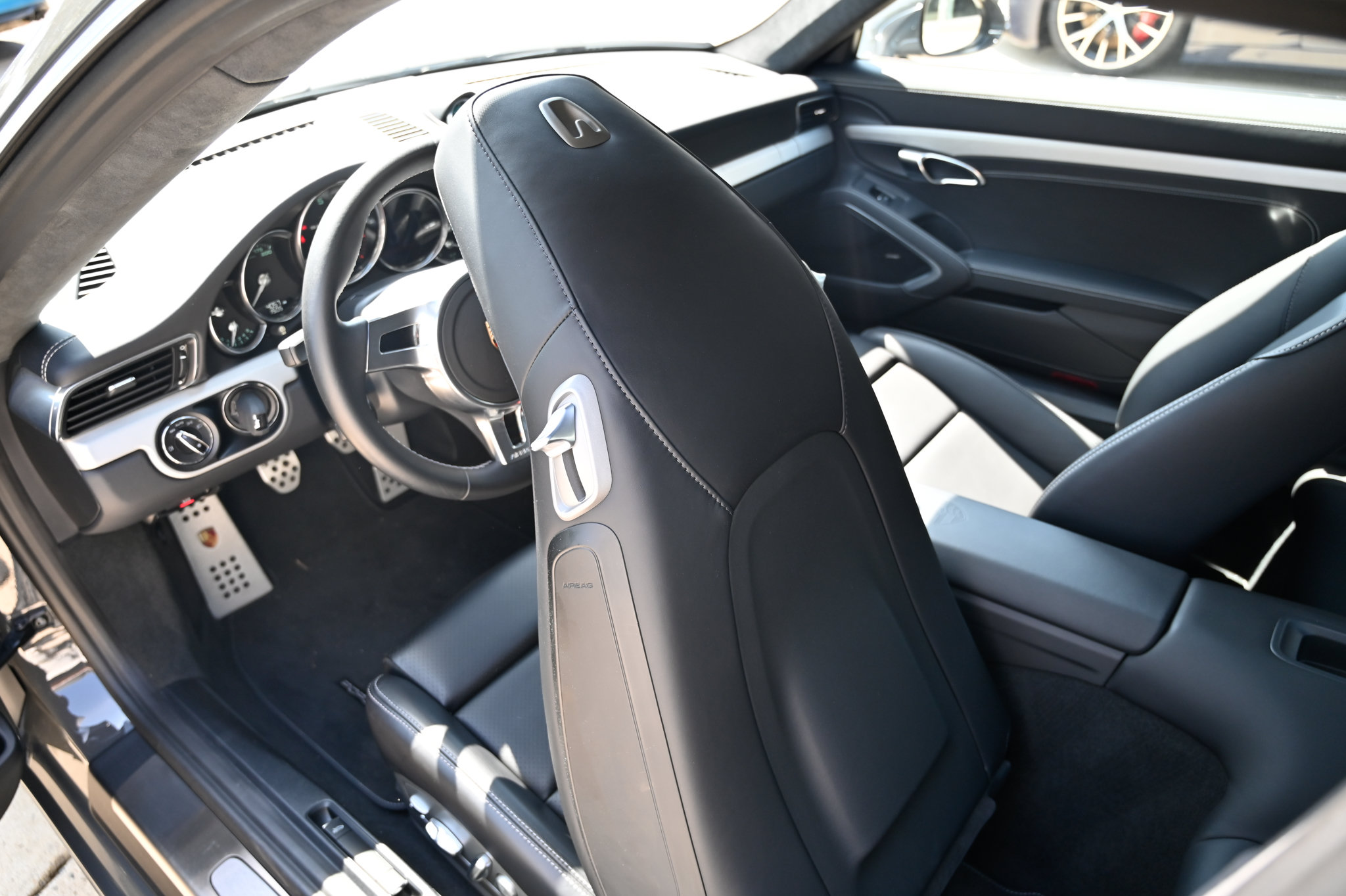 Used 2014 Porsche 911 50th Anniversary Edition RWD image 21