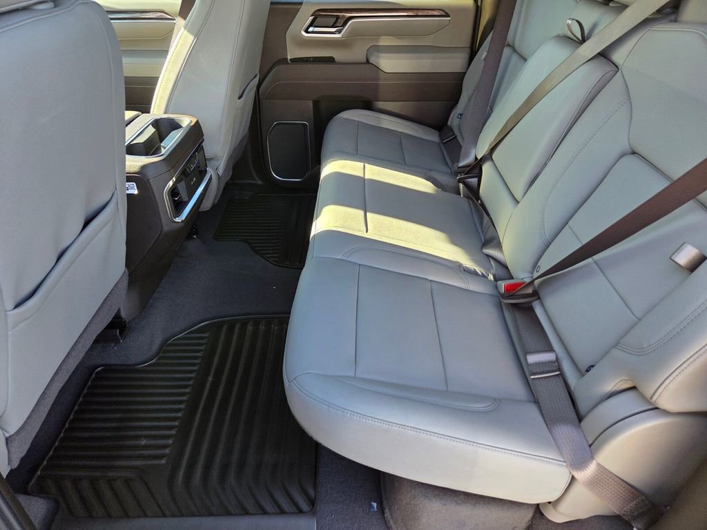 New 2026 Chevrolet Silverado 3500 LTZ w/ LTZ Convenience Package image 7