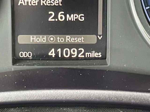 Used 2018 Toyota Corolla SE FWD image 24