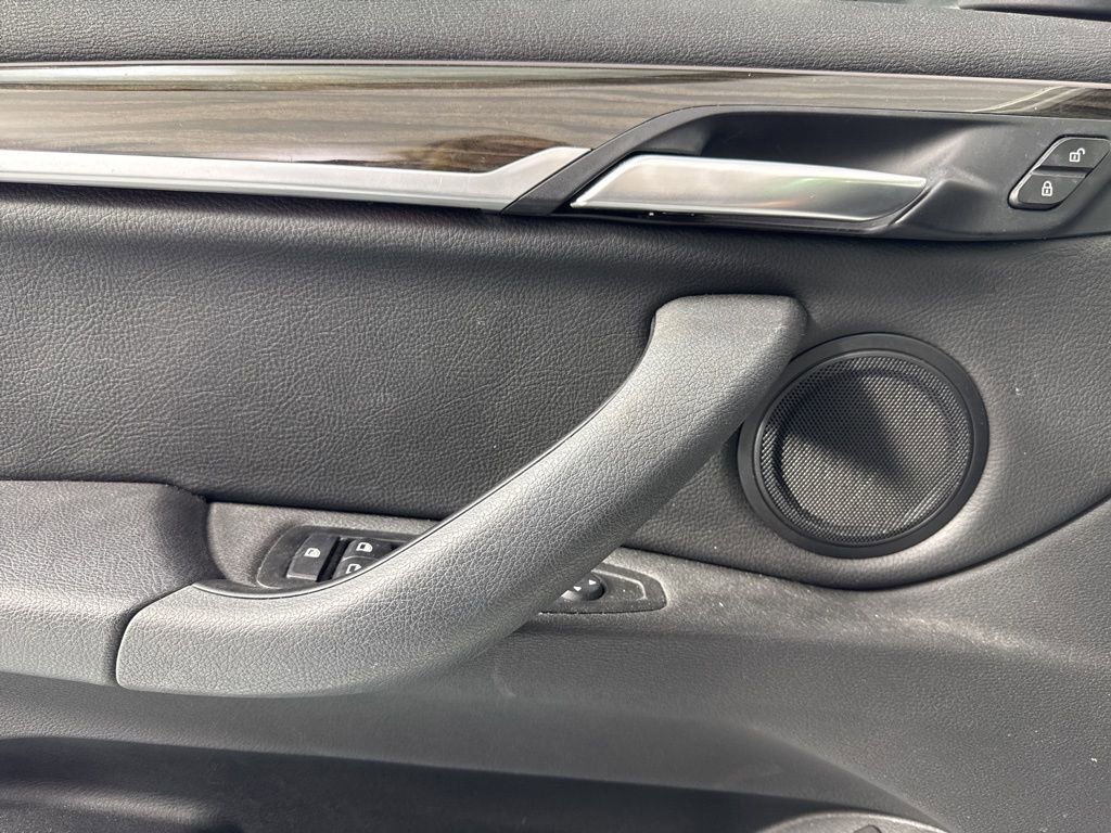 Used 2017 BMW X1 xDrive28i image 11