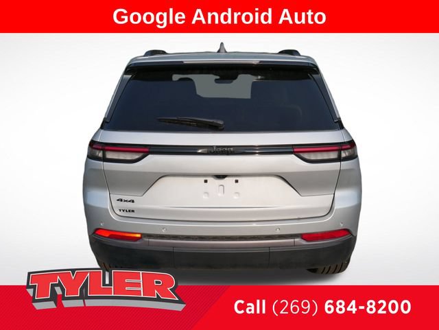 New 2026 Jeep Grand Cherokee Limited w/ Limited Altitude Package AWD/4WD image 7