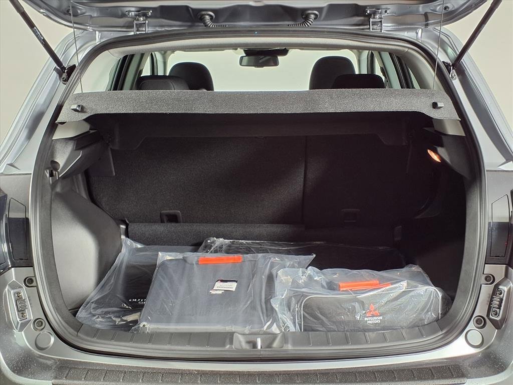 New 2025 Mitsubishi Outlander Sport ES image 13