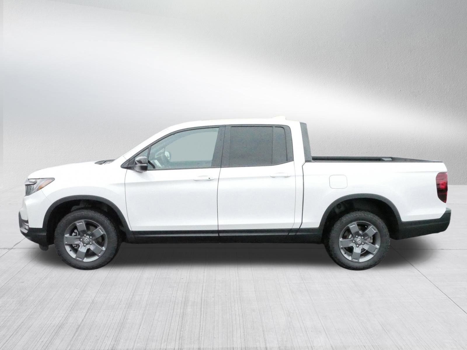 Certified 2025 Honda Ridgeline TrailSport image 4