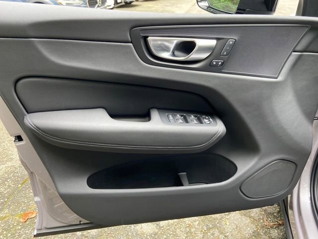 New 2026 Volvo XC60 B5 Plus w/ Protection Package Premier image 12