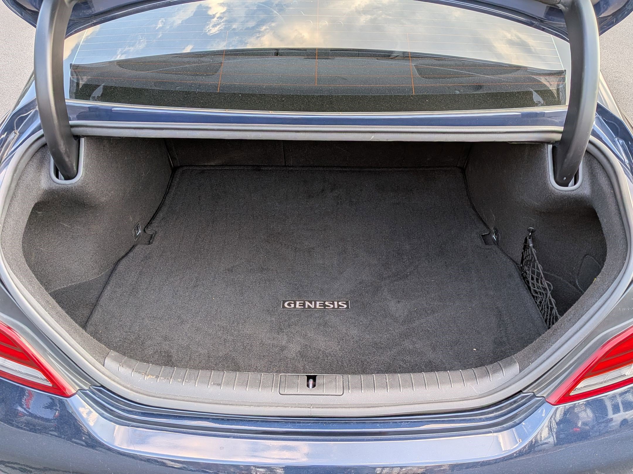 Used 2021 Genesis G70 2.0T w/ Prestige Package image 34