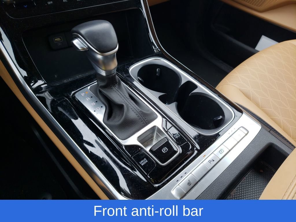 Used 2024 Kia Carnival EX image 26