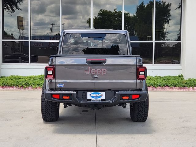 Certified 2025 Jeep Gladiator Mojave AWD/4WD image 6