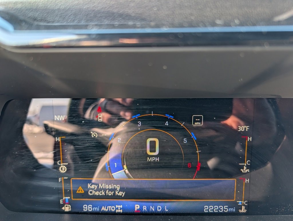 Used 2023 Chevrolet Colorado LT w/ LT Convenience Package III image 12