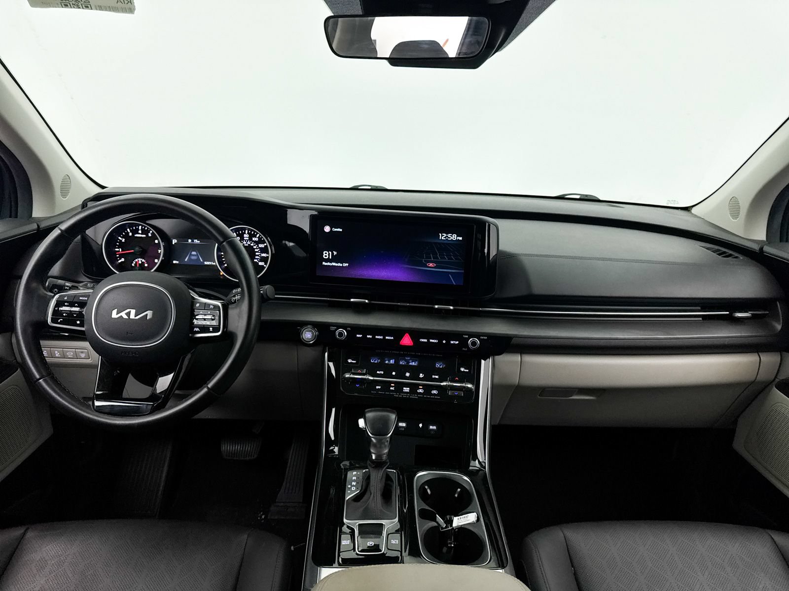 Used 2022 Kia Carnival SX FWD image 22