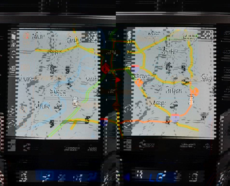 Used 2024 Toyota 4Runner Limited image 7