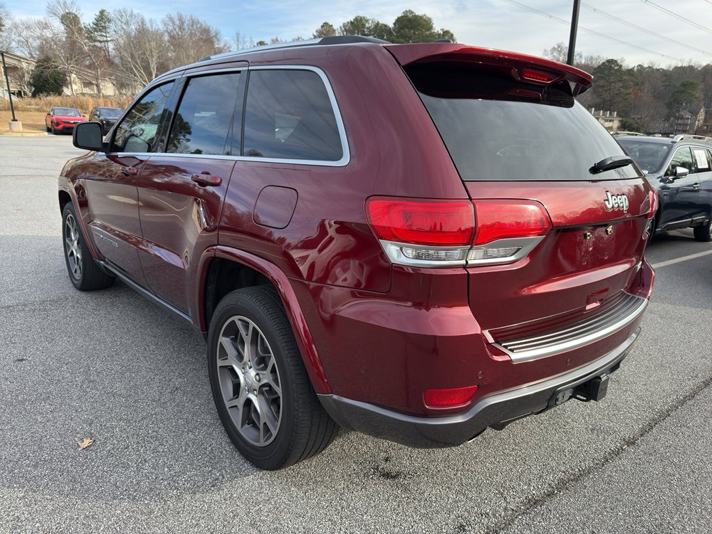 Used 2018 Jeep Grand Cherokee Limited image 7