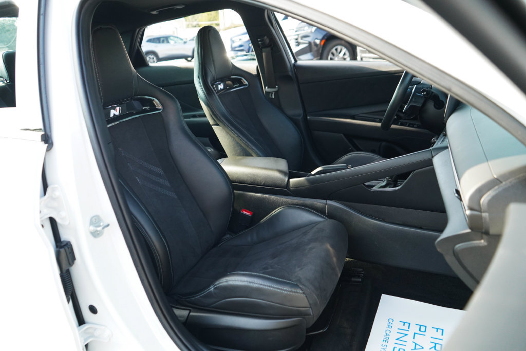 Used 2025 Hyundai Elantra N FWD image 13