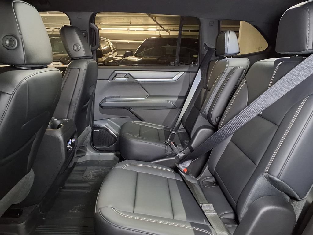 New 2026 GMC Acadia Elevation w/ Black Edition FWD image 10