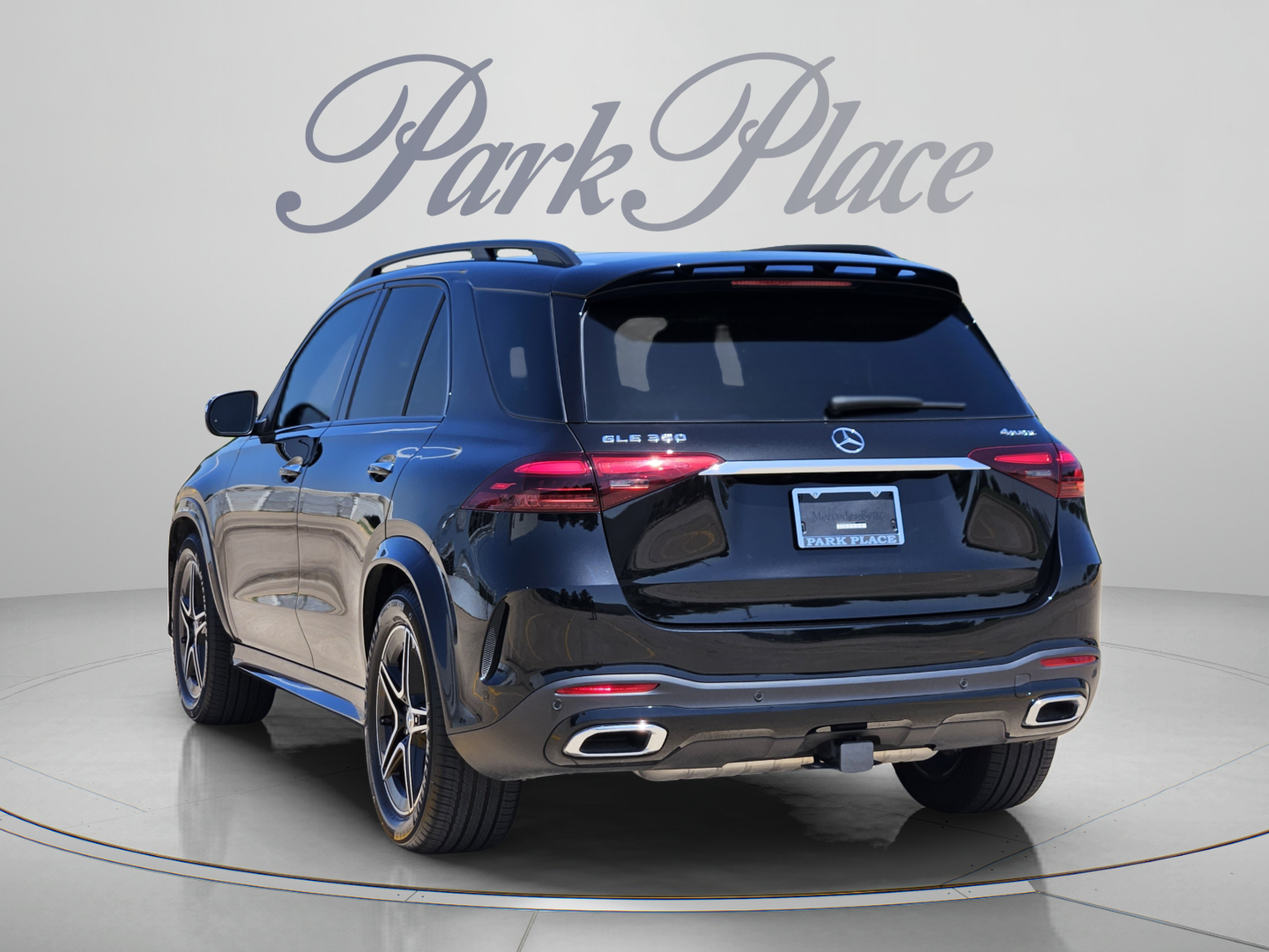 Certified 2026 Mercedes-Benz GLE 350 4MATIC image 4