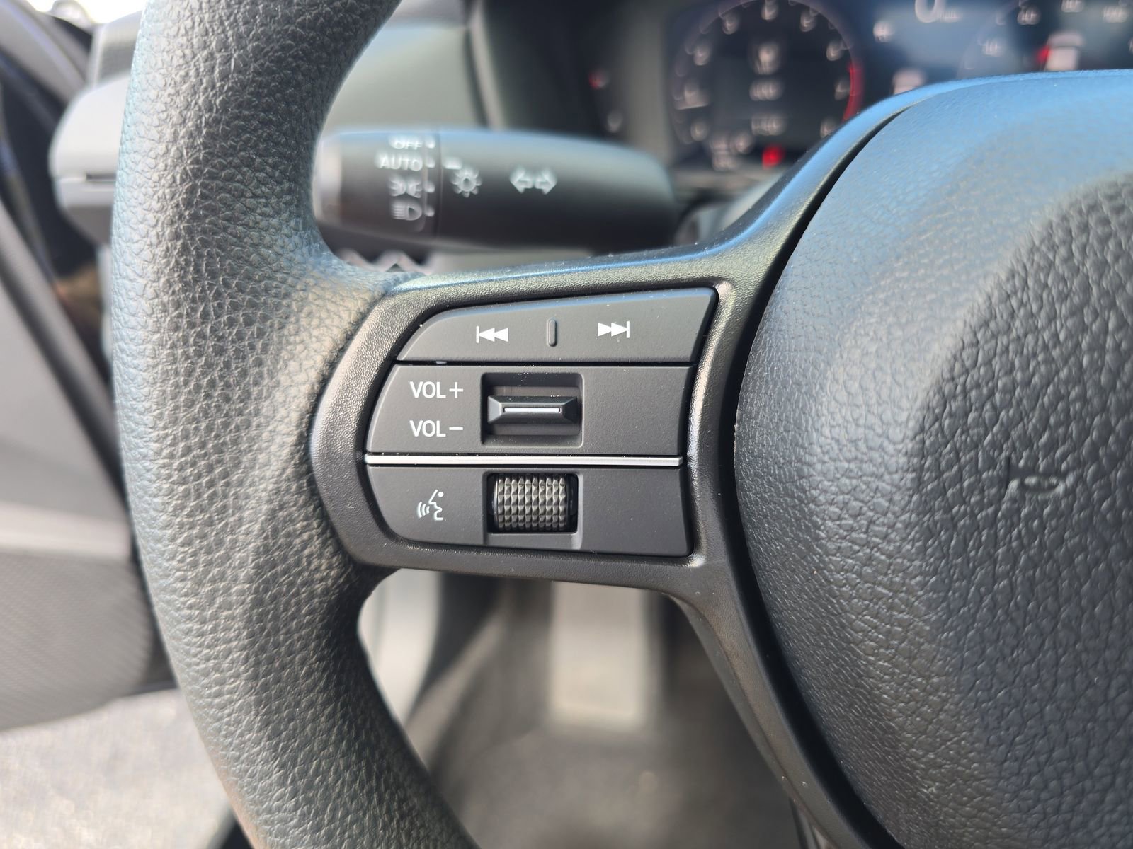 Certified 2025 Honda Accord LX image 20