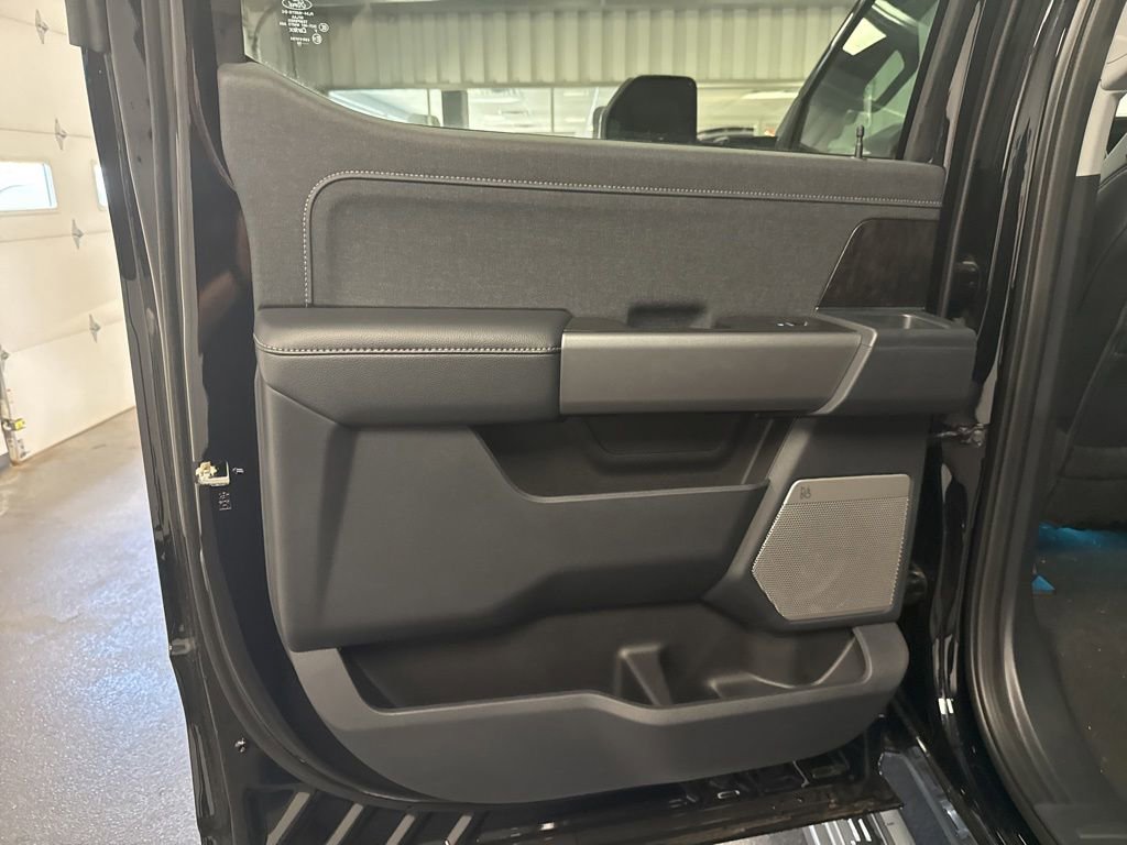 New 2026 Ford F250 4x4 Crew Cab Super Duty image 26