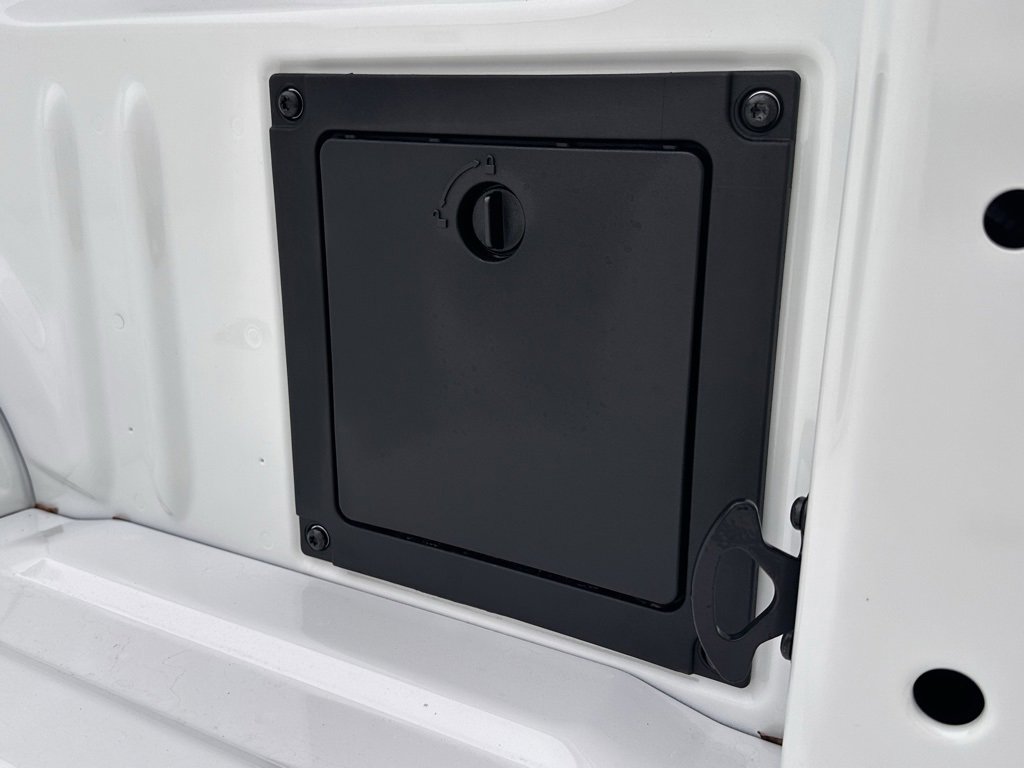 New 2025 Ford F150 Platinum w/ Equipment Group 702A High image 16