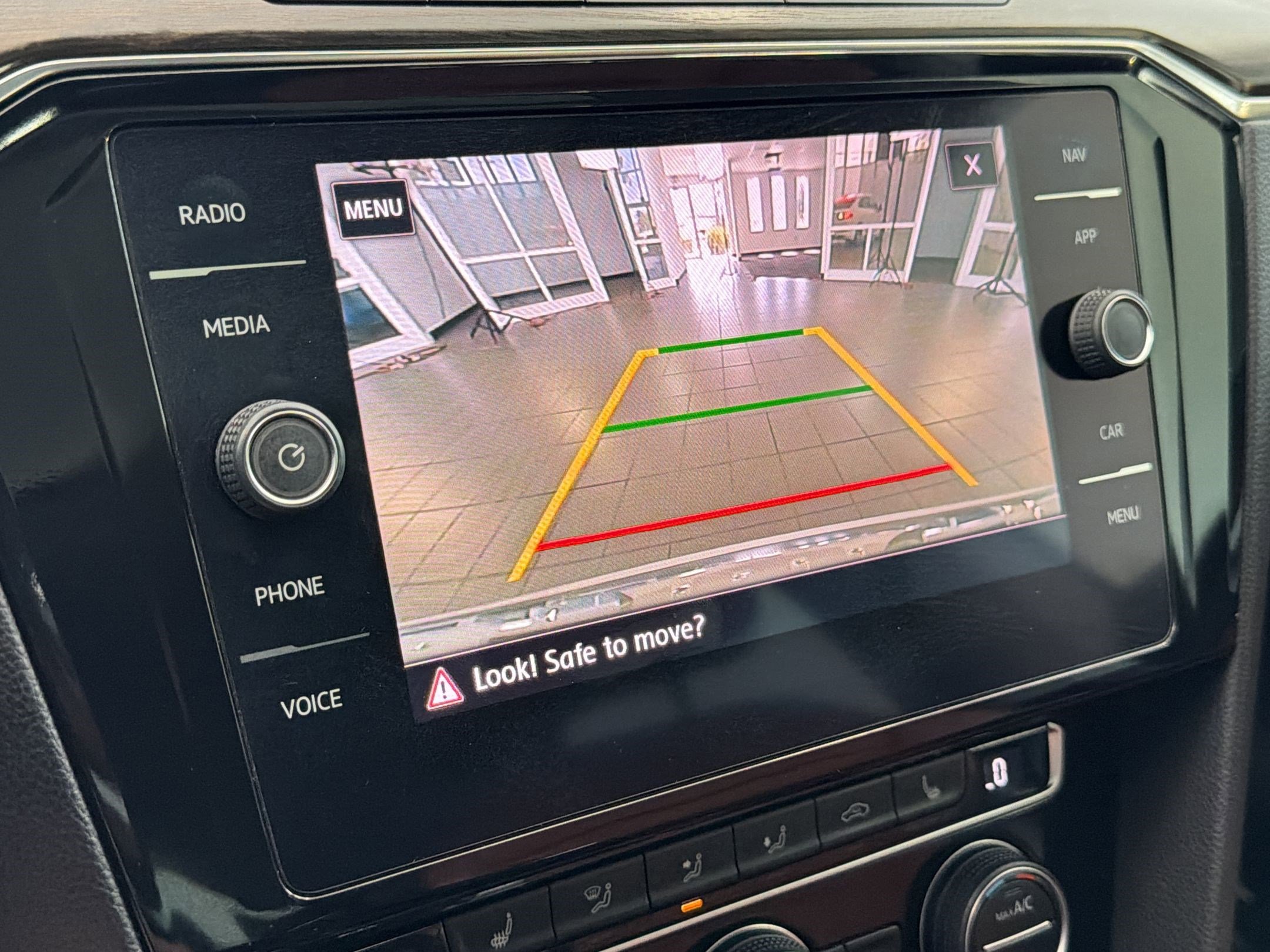 Used 2019 Volkswagen Arteon SEL image 25