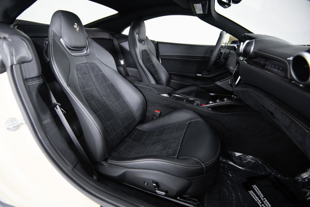 Certified 2023 Ferrari Portofino M image 17