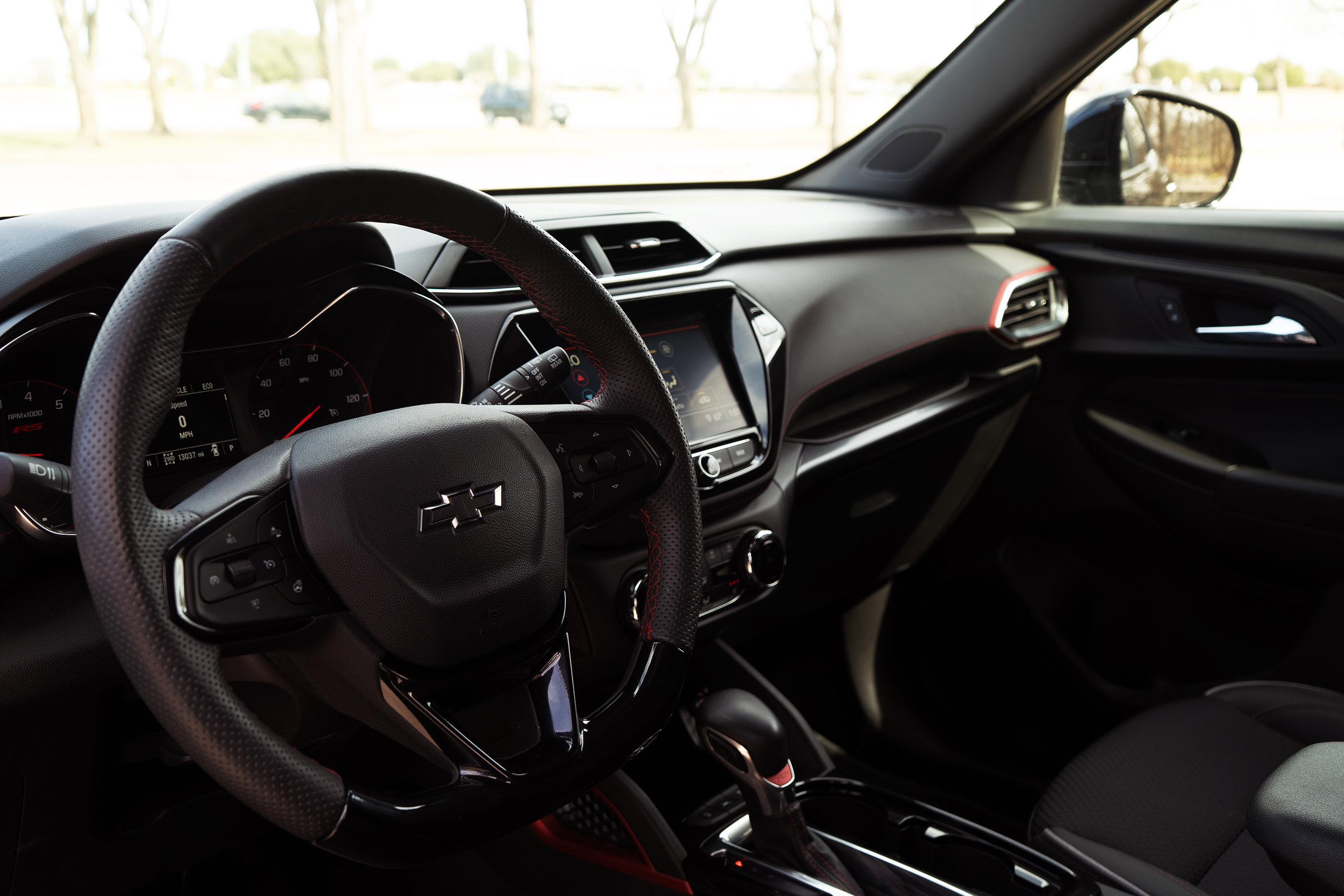 Used 2023 Chevrolet TrailBlazer RS w/ Sun and Liftgate Package image 16