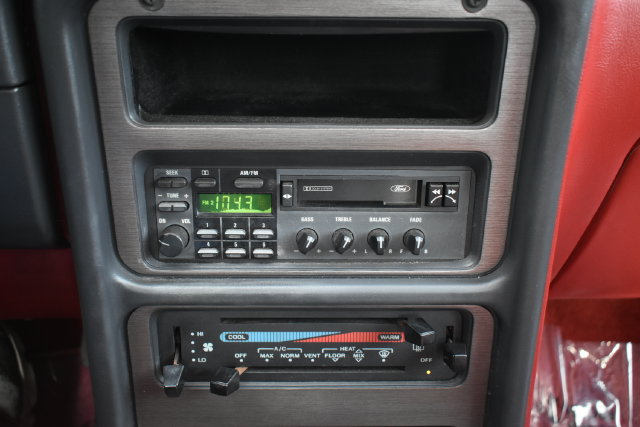 Used 1987 Ford Thunderbird Sport RWD image 22