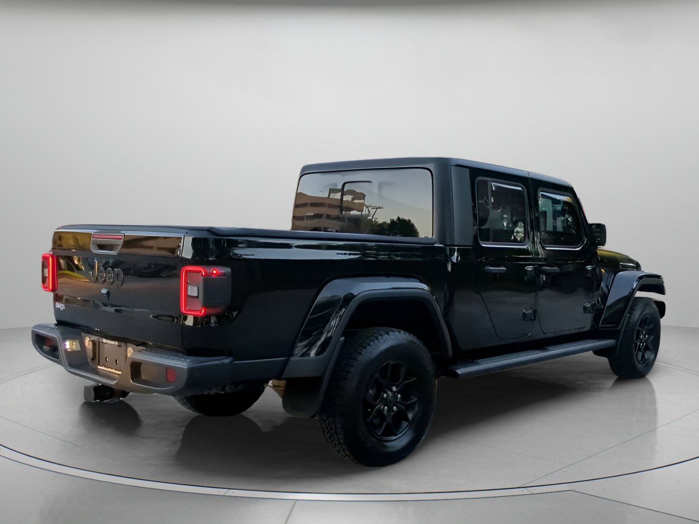Used 2024 Jeep Gladiator Sport AWD/4WD image 28