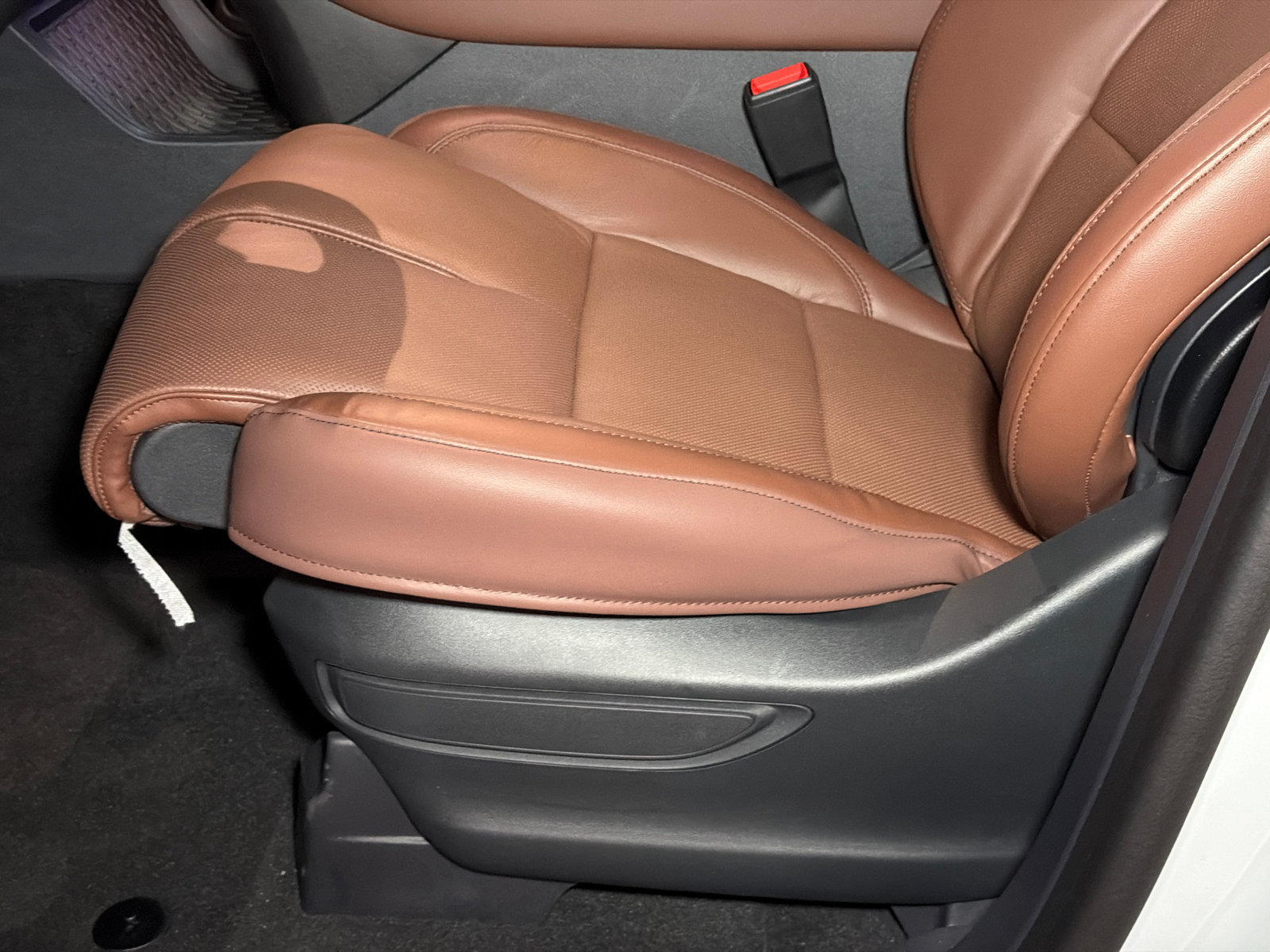 New 2027 Lincoln Aviator Reserve AWD/4WD image 16