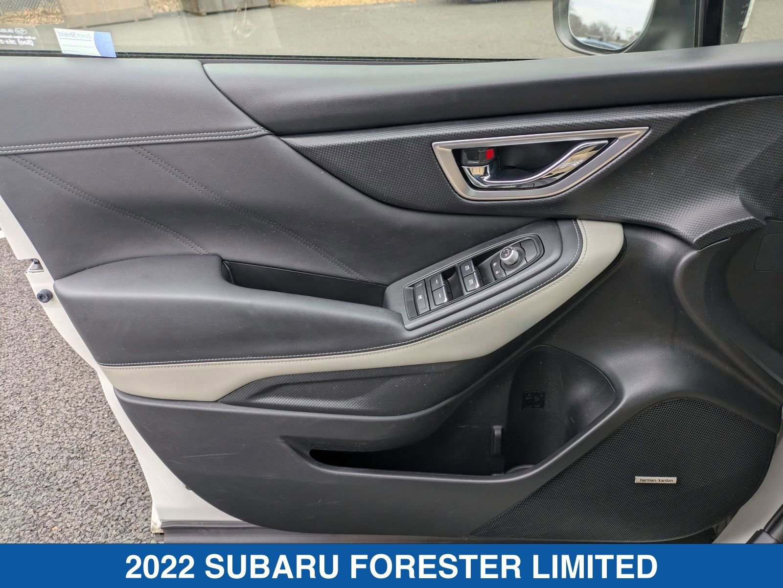 Certified 2022 Subaru Forester Limited image 12